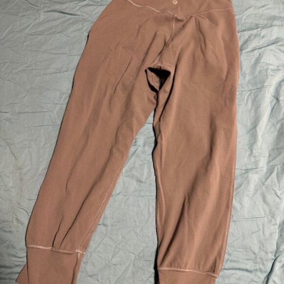 Lululemon Align jogger crops size 4 - Picture 1 of 3